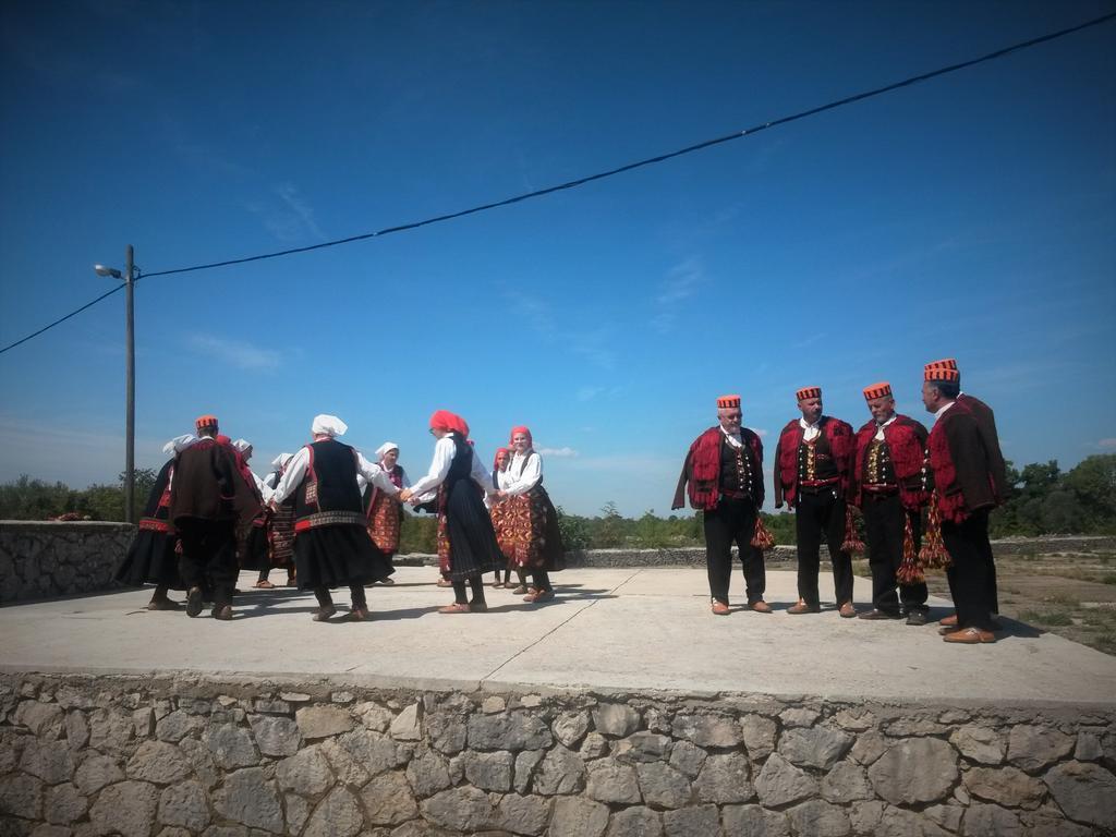 Simun&Jakov Drinovci Exterior foto